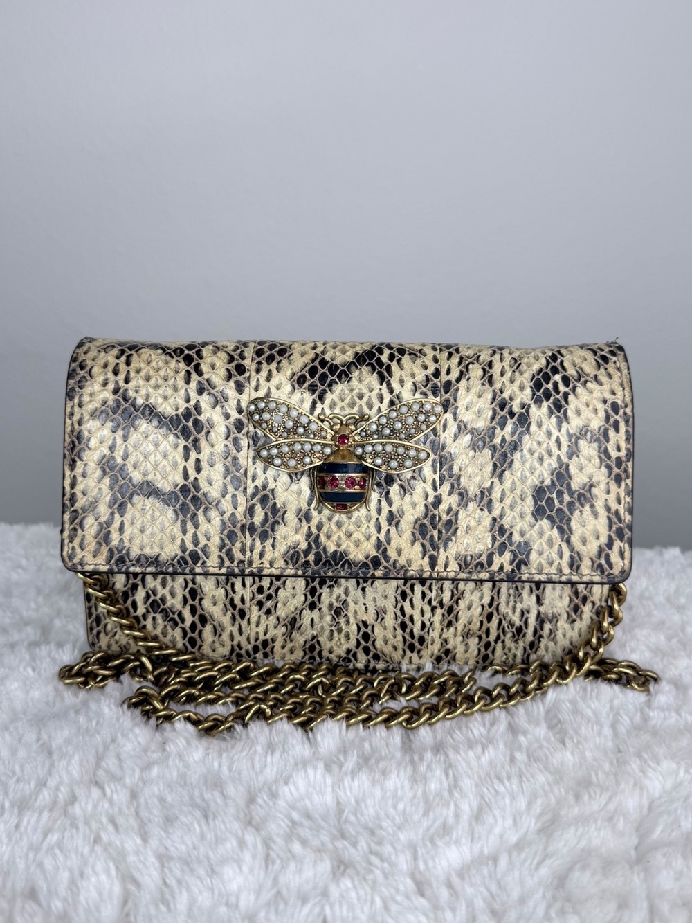 Gucci bee queen Margaret snakeskin chain wallet